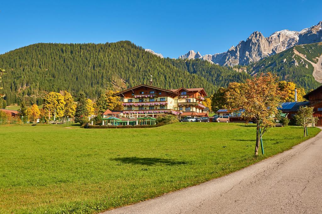 Hotel Jagdhof Ramsau am Dachstein Exterior foto